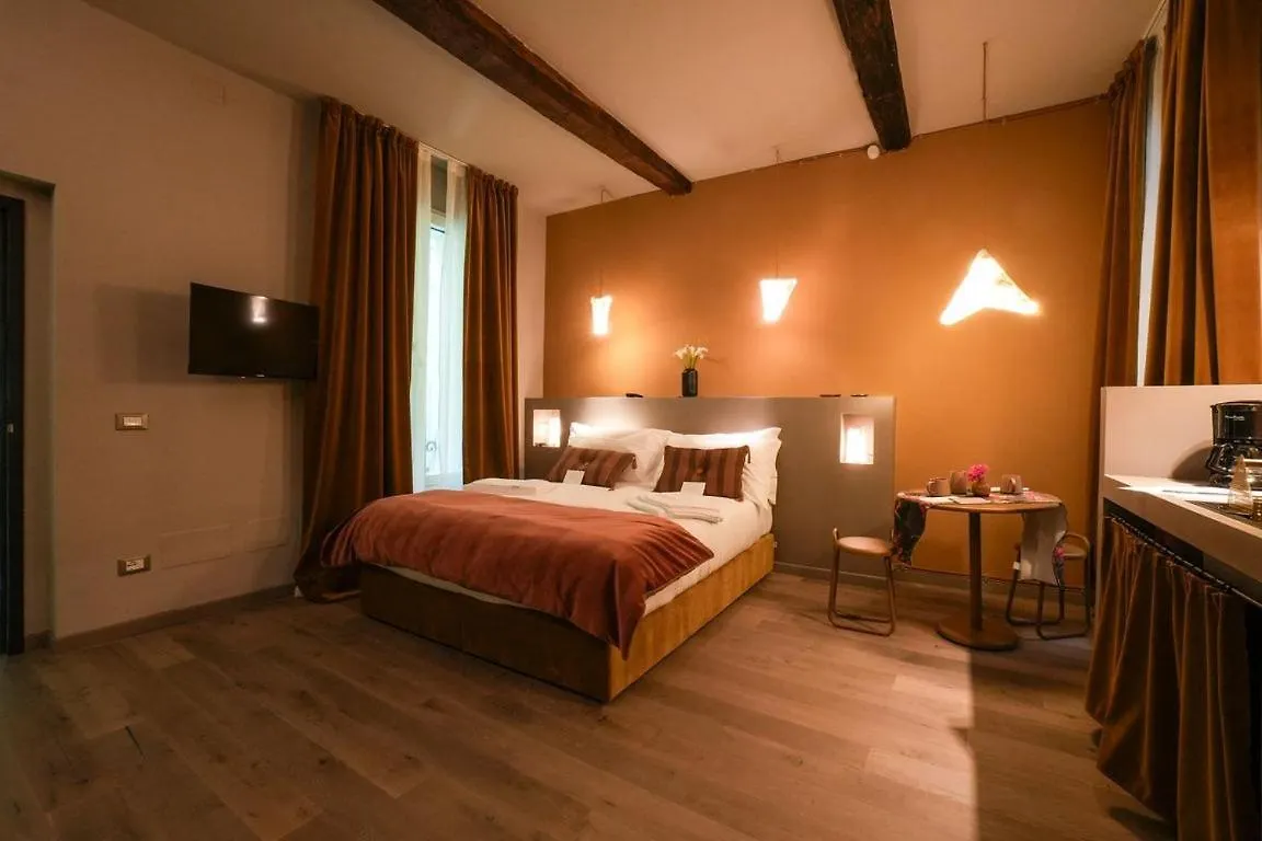 Sant'Eufemia 30 Bed and Breakfast Μόντενα Ιταλία